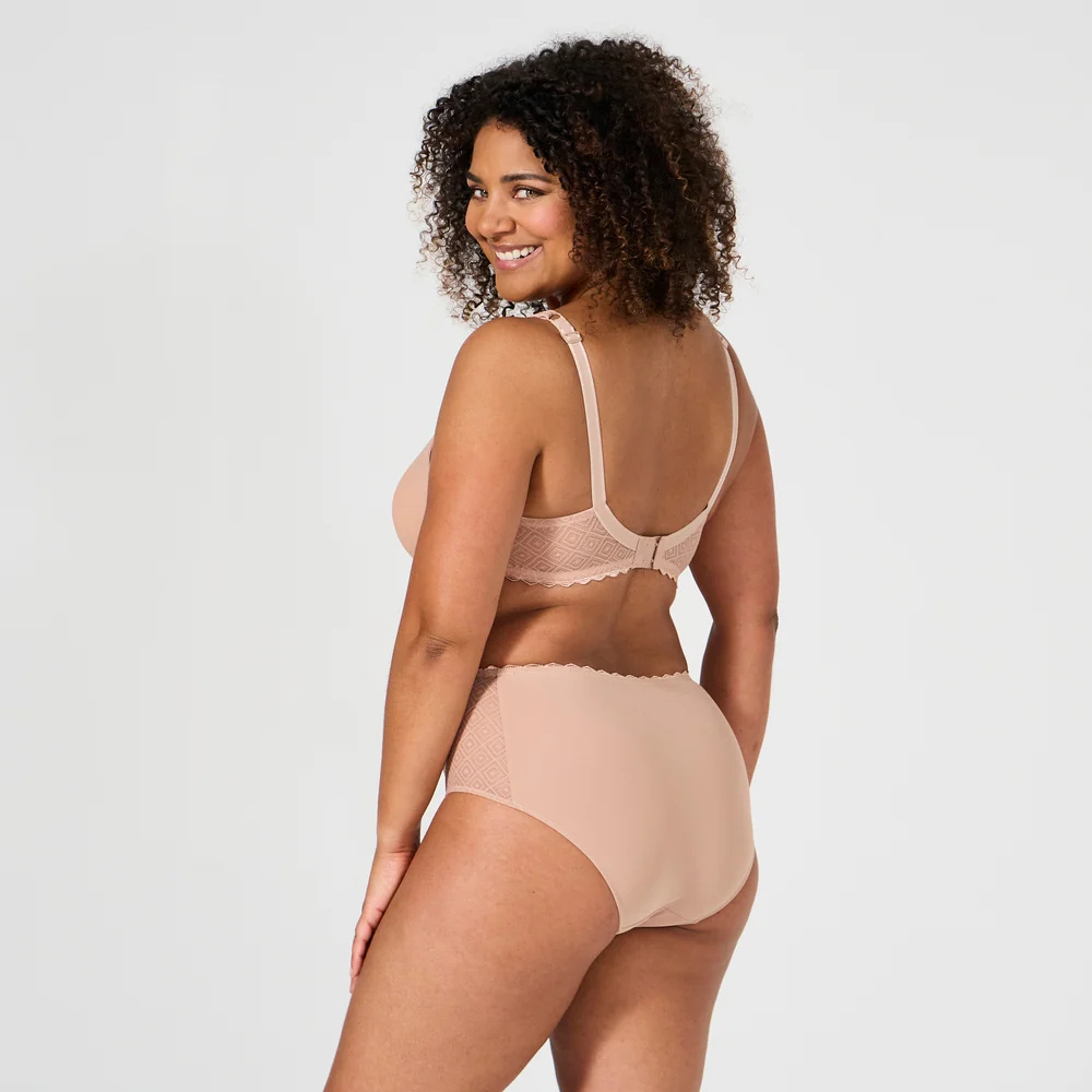 Liemenėlė "Just Glam" BL44695 tamsios kūno spalvos 3 Liemenėlė "Just Glam" BL44695 tamsios kūno spalvos 3
